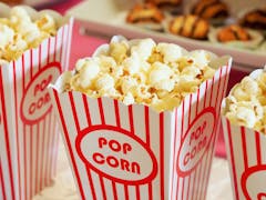 Gode snacks og sunde vaner til lange gaming-sessioner